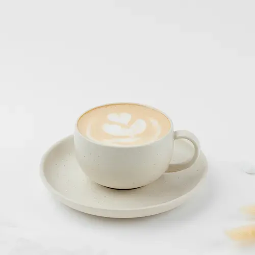 Cappucino cu lapte de fistic