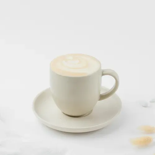 Latte cu lapte de fistic